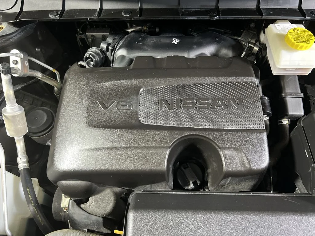 Used 2024 Beige Nissan Platinum image 17