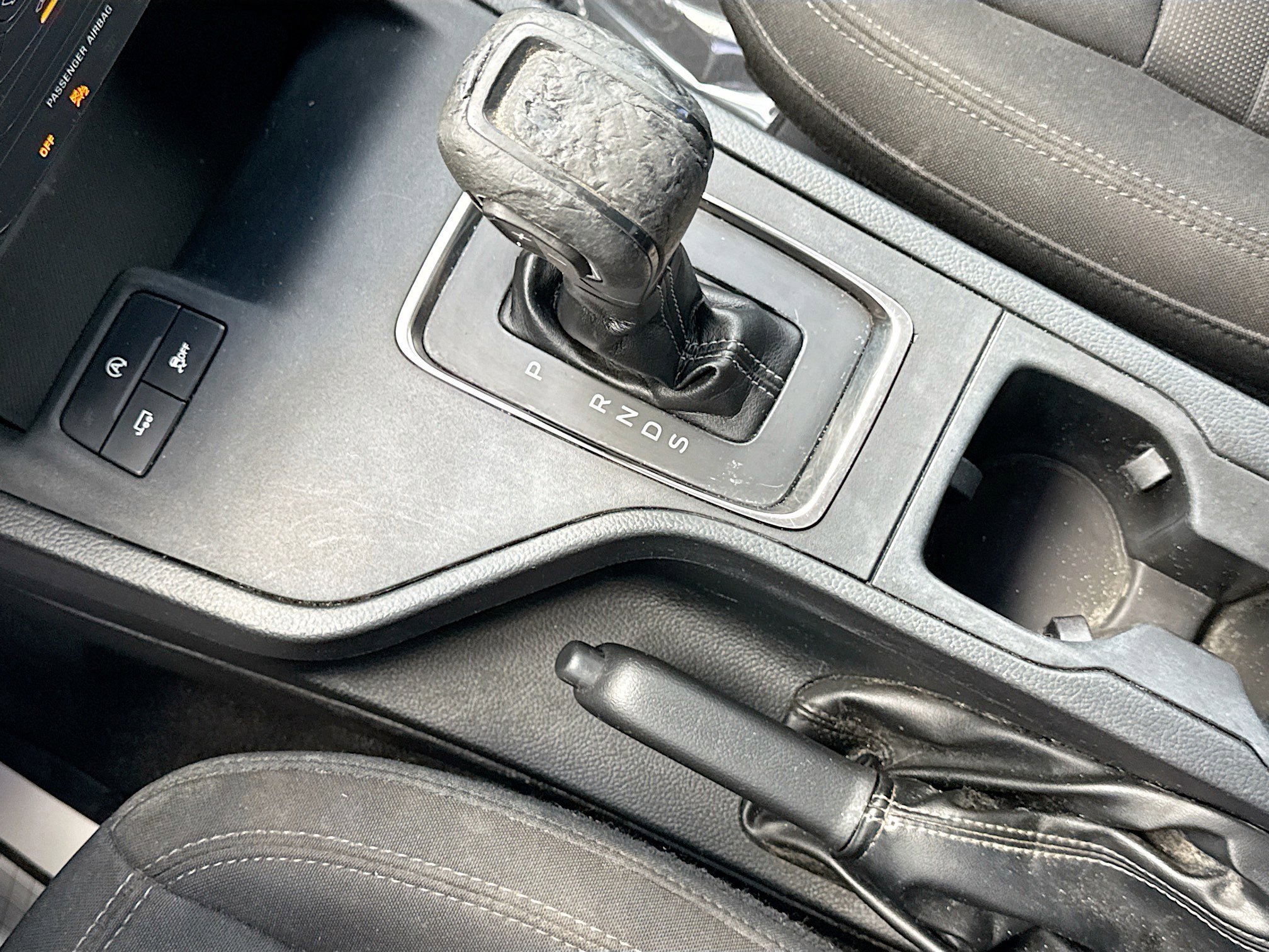 Used 2019 Saber Metallic Ford XL image 25