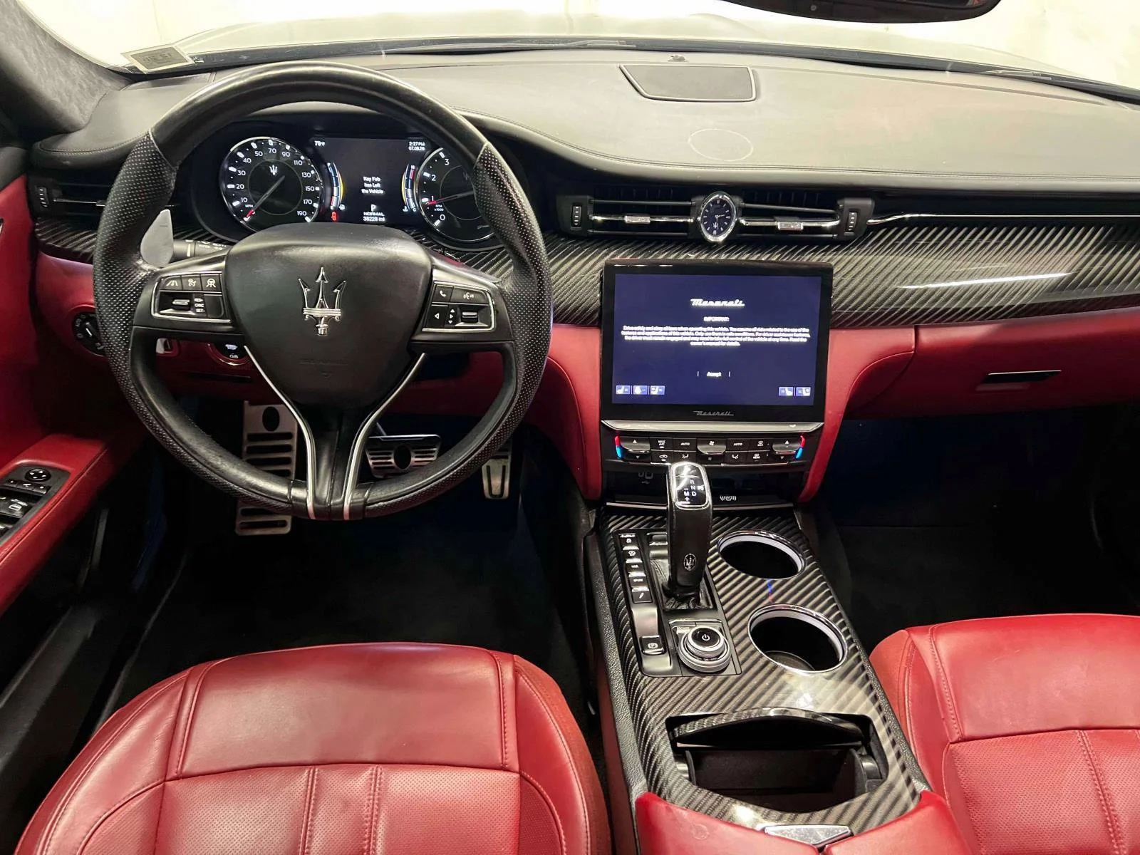 Used 2022 Gray Maserati Modena Q4 image 13