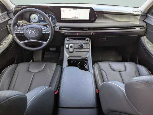 Used 2025 White Hyundai Limited image 16