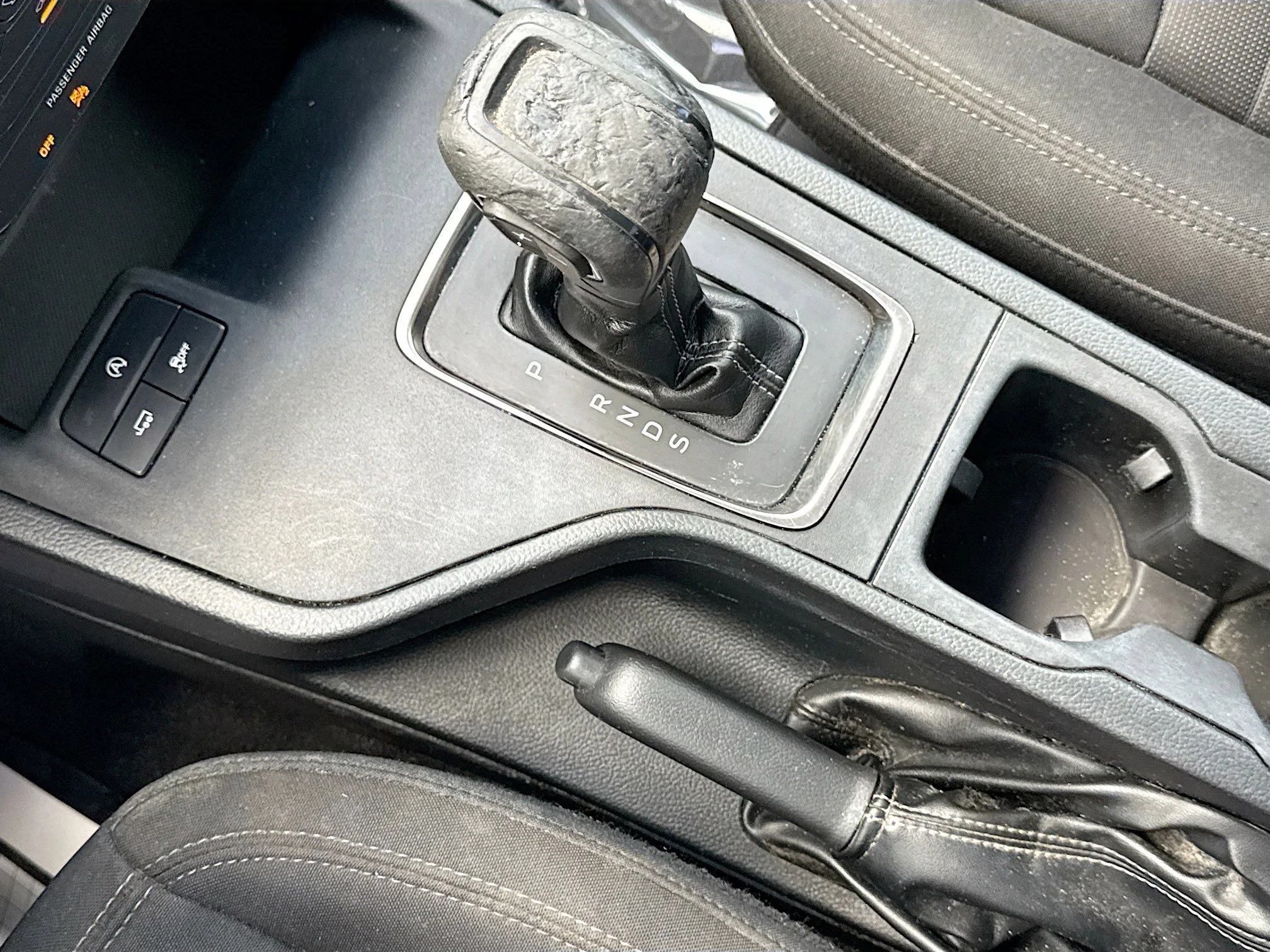 Used 2019 Saber Metallic Ford XL image 25
