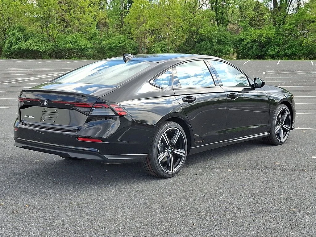 New 2026 Black Honda SE image 5