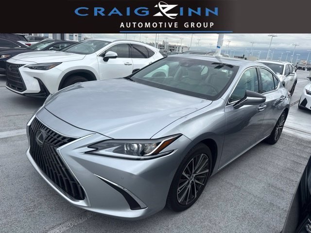 2025 Lexus ES