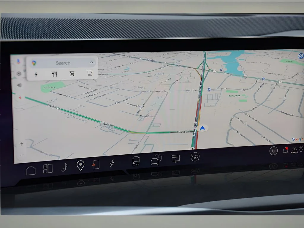 2025 Cadillac Escalade IQ Luxury 1 - Photo 23