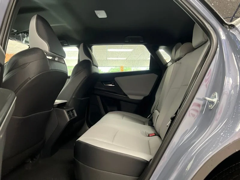 New 2026 HARBOR MIST GRAY PEARL Subaru Premium image 19