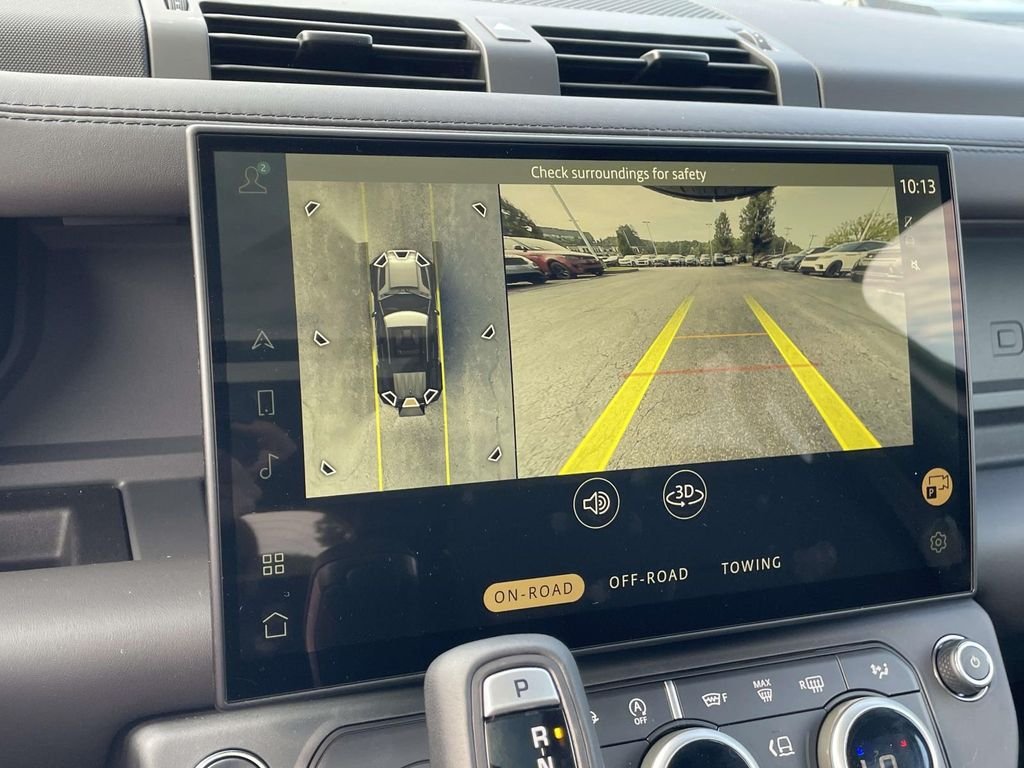 New 2026 Fuji White Land Rover X-Dynamic SE image 20