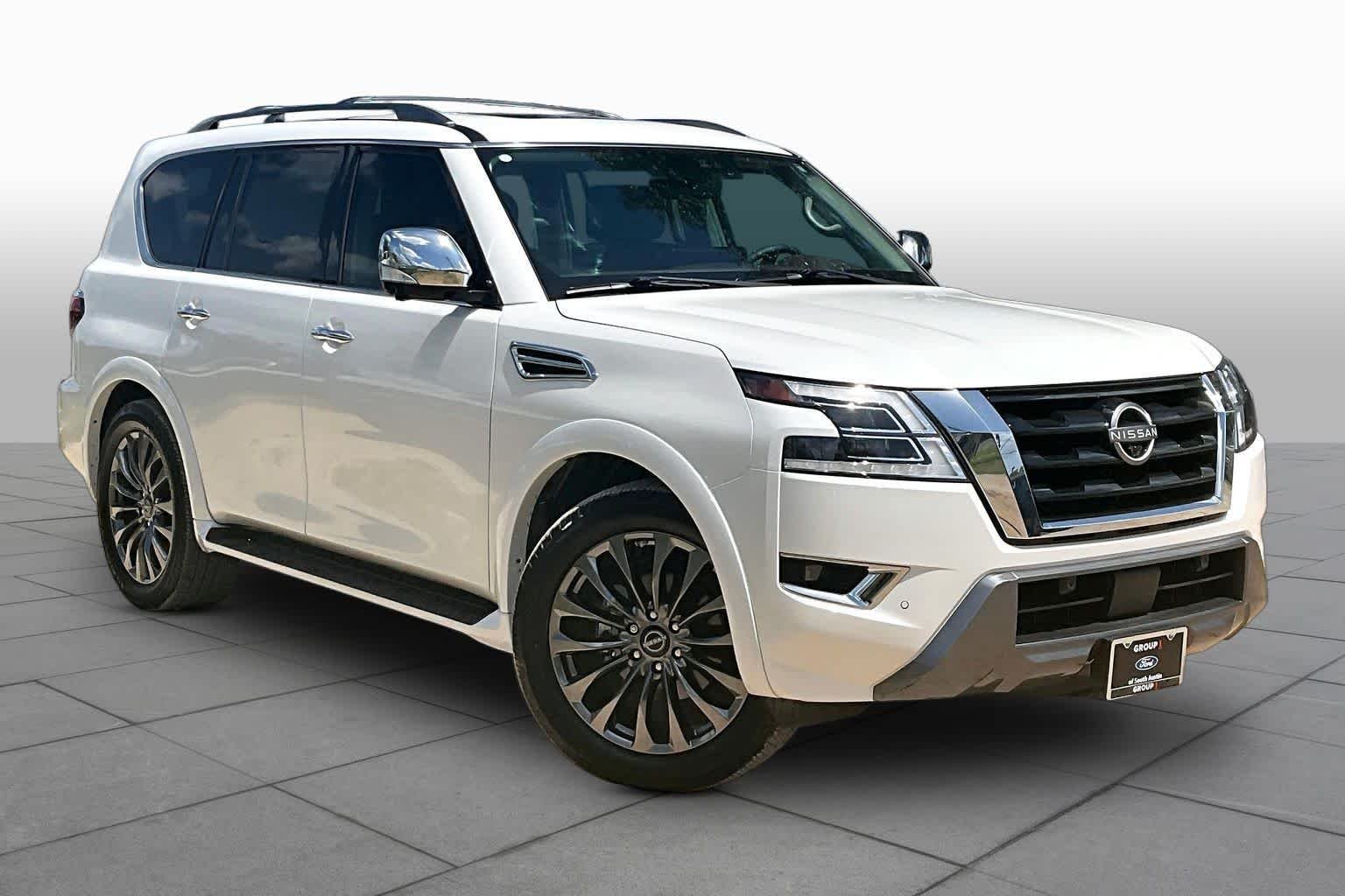 Certified Used 2022 Aspen White TriCoat Pearl Nissan Platinum image 3