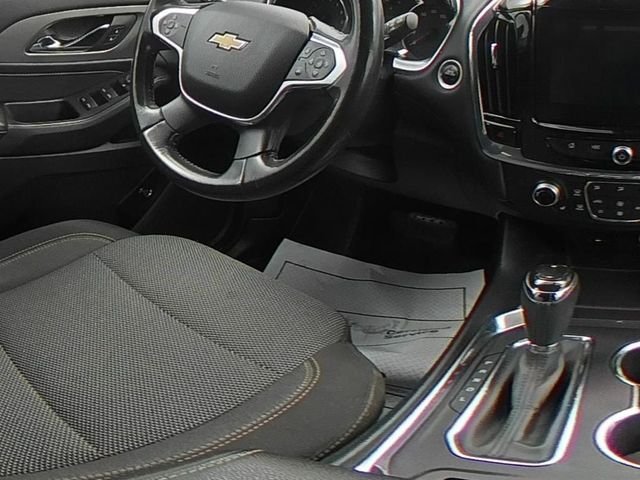 Used 2018 Gray Chevrolet LT image 38