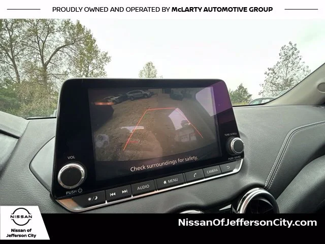 Used 2020 Red Nissan SV image 24