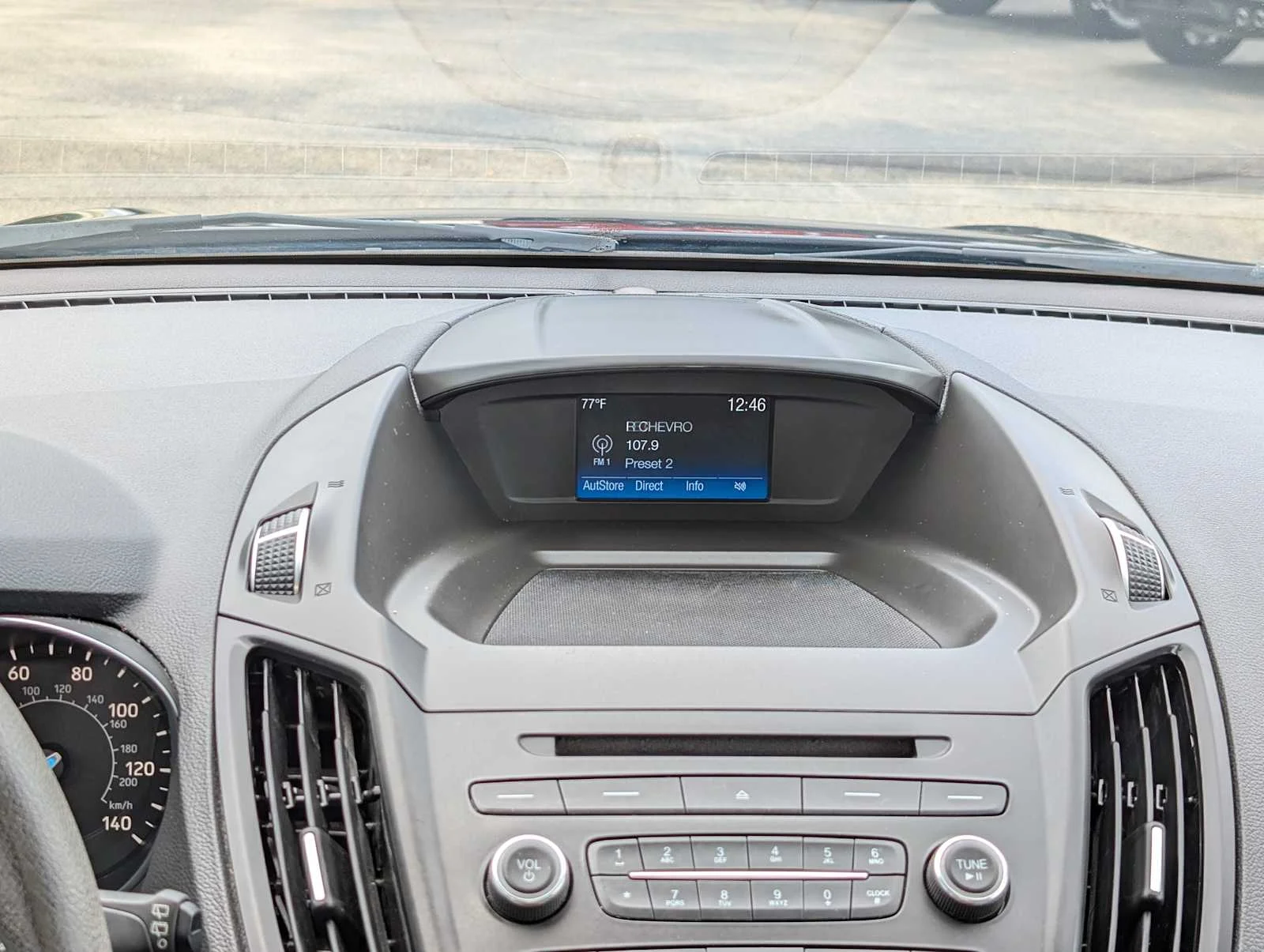Used 2018 Shadow Black Ford SE image 18