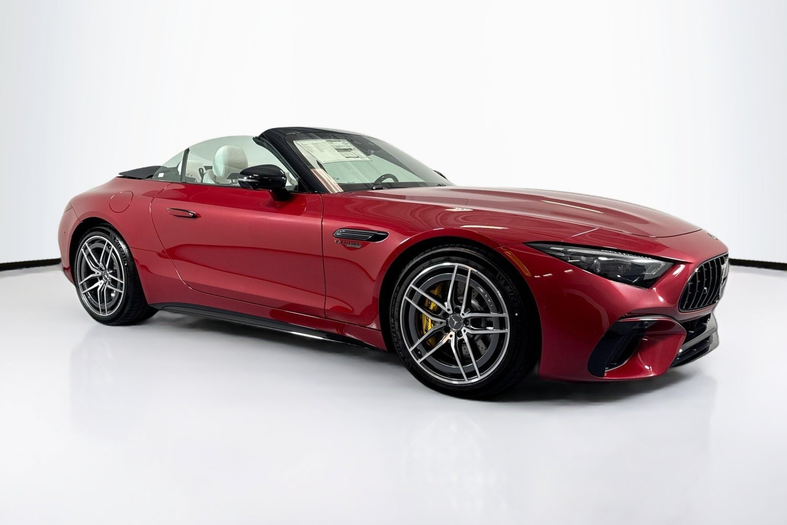 New 2026 MANUFAKTUR Patagonia Red Metallic Mercedes-Benz AMG® SL 55 image 3