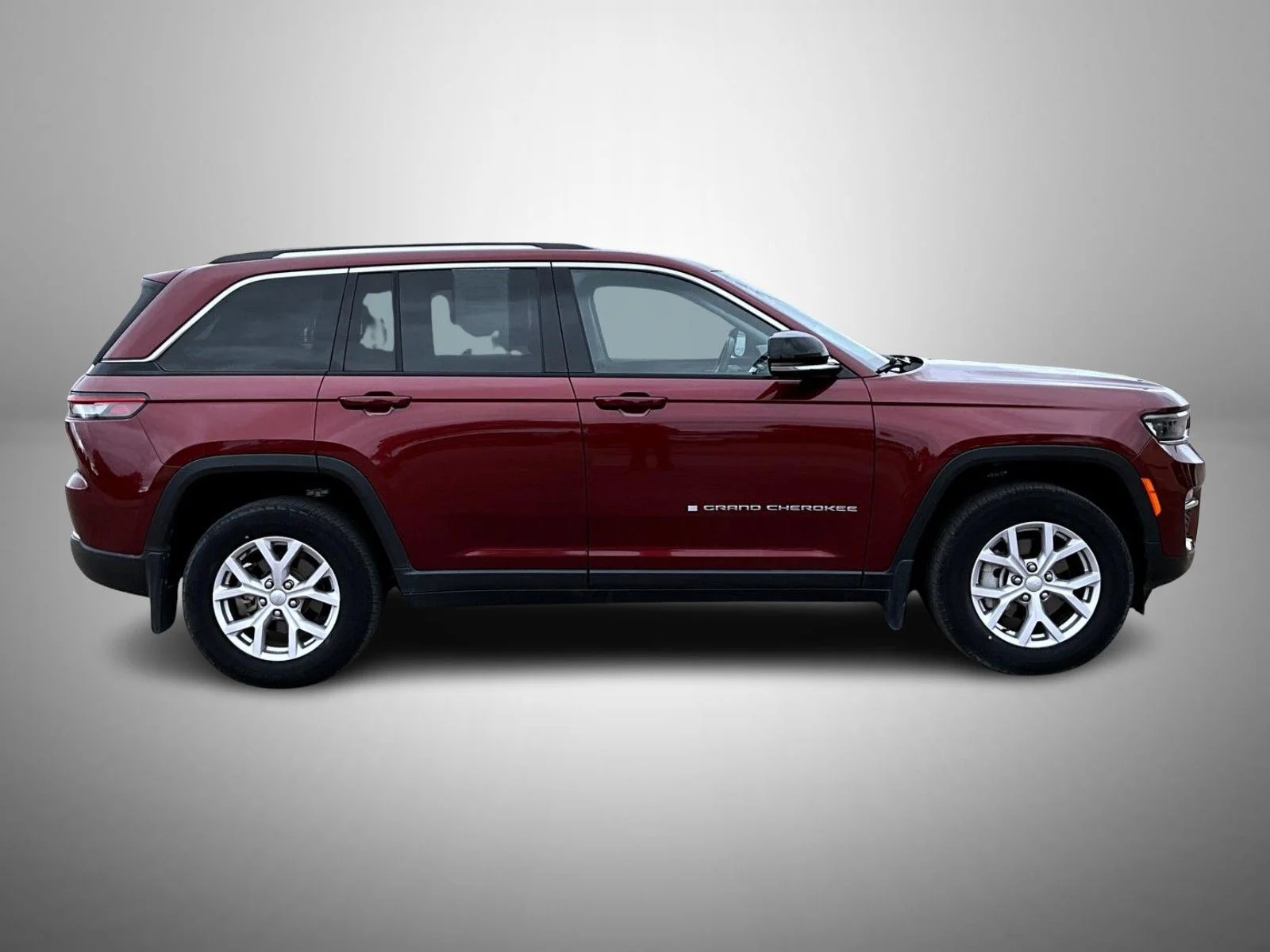 Used 2022 Red Jeep Limited image 4
