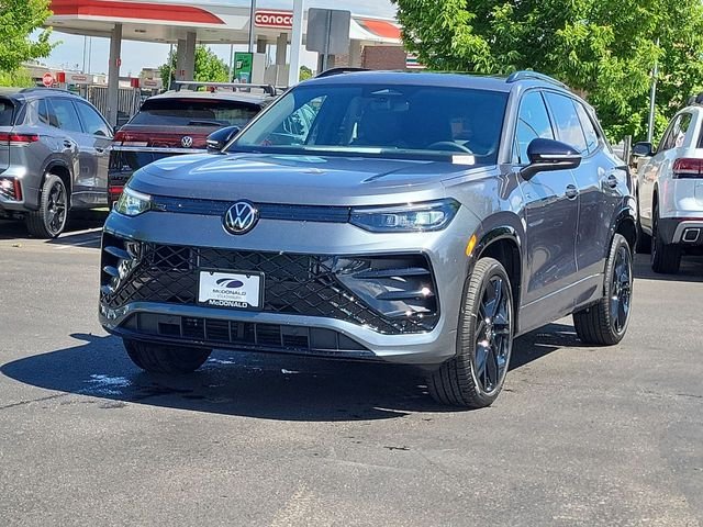 New 2026 Gray Volkswagen 2.0T SE R-Line Black image 4