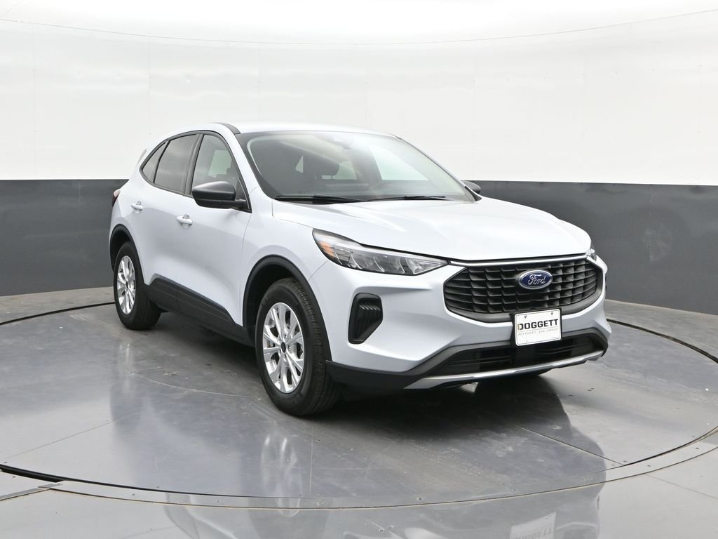 Used 2025 Silver Ford Active image 22