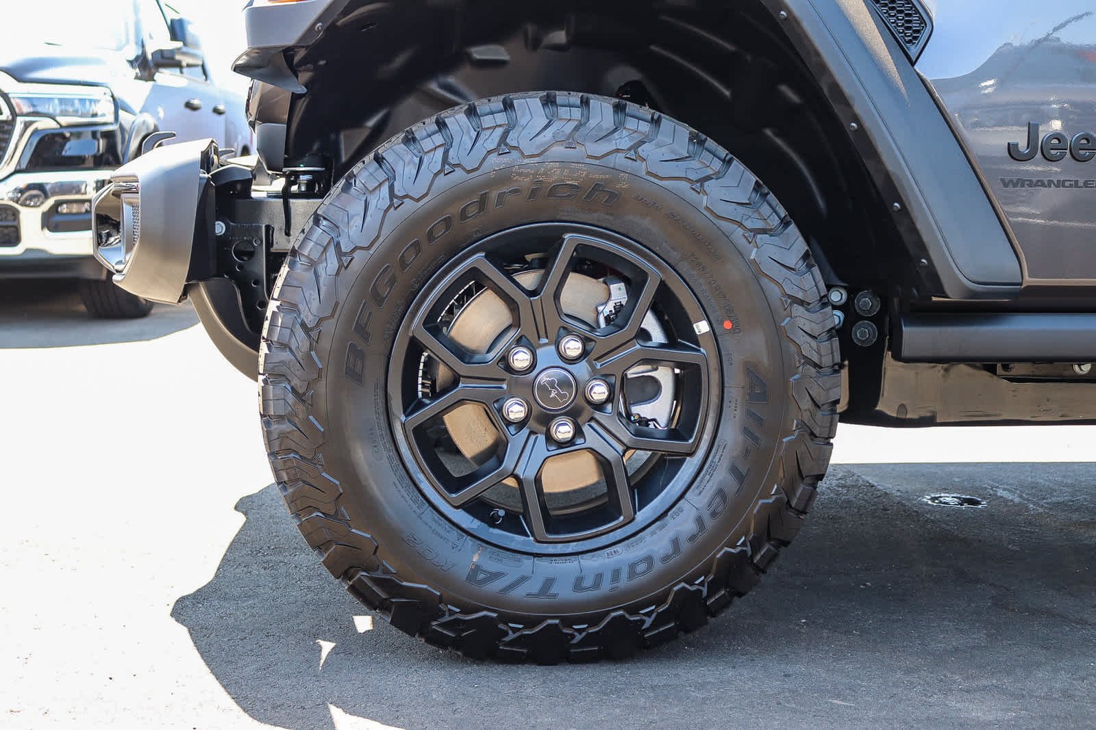New 2026 Granite Crystal Metallic Clear-Coat Exterior Paint Jeep Willys image 10