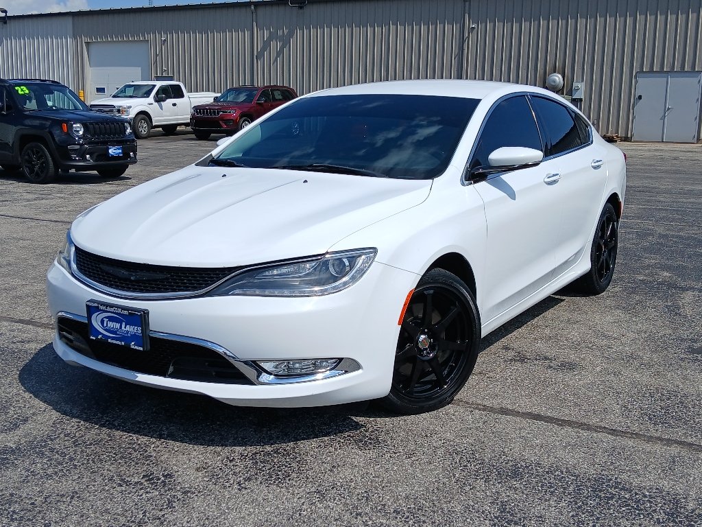 2015 Chrysler 200