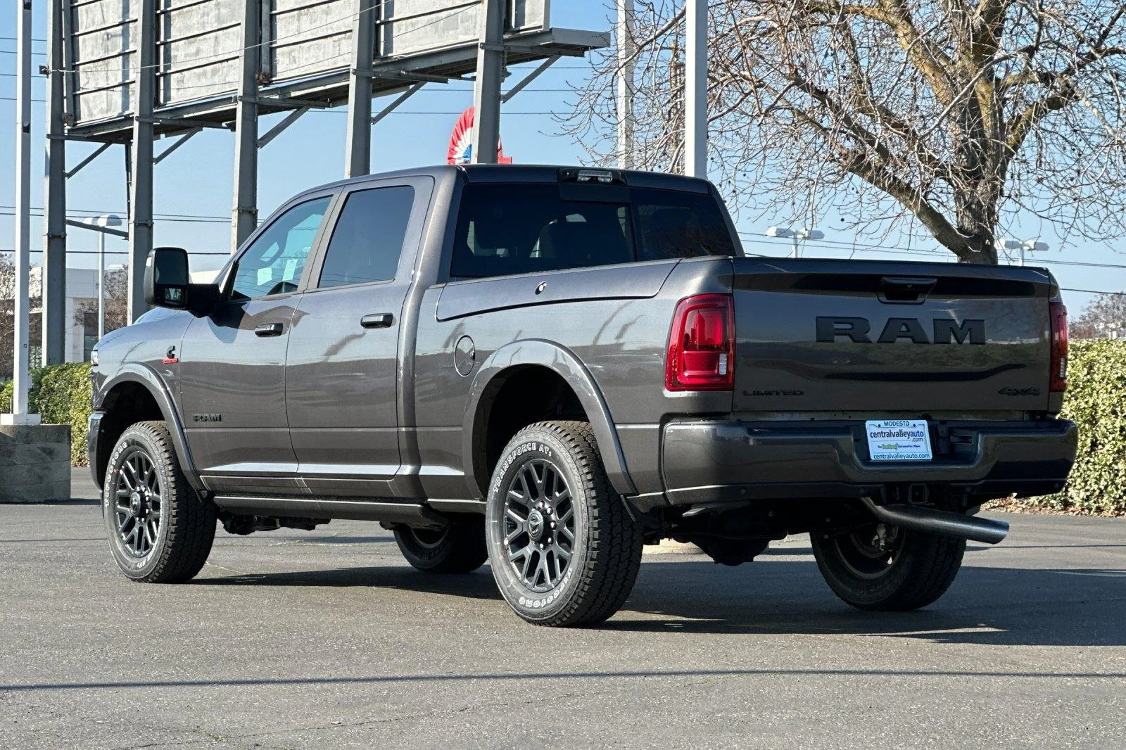 2026 RAM 2500 Limited - Photo 6
