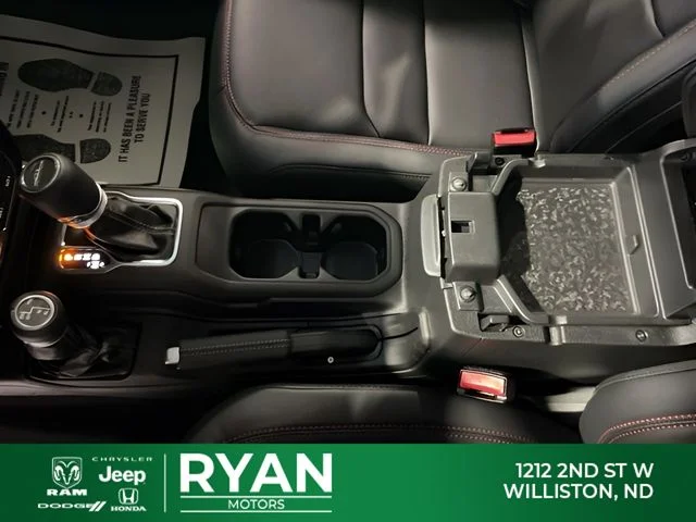 2025 Jeep Gladiator Rubicon - Photo 32