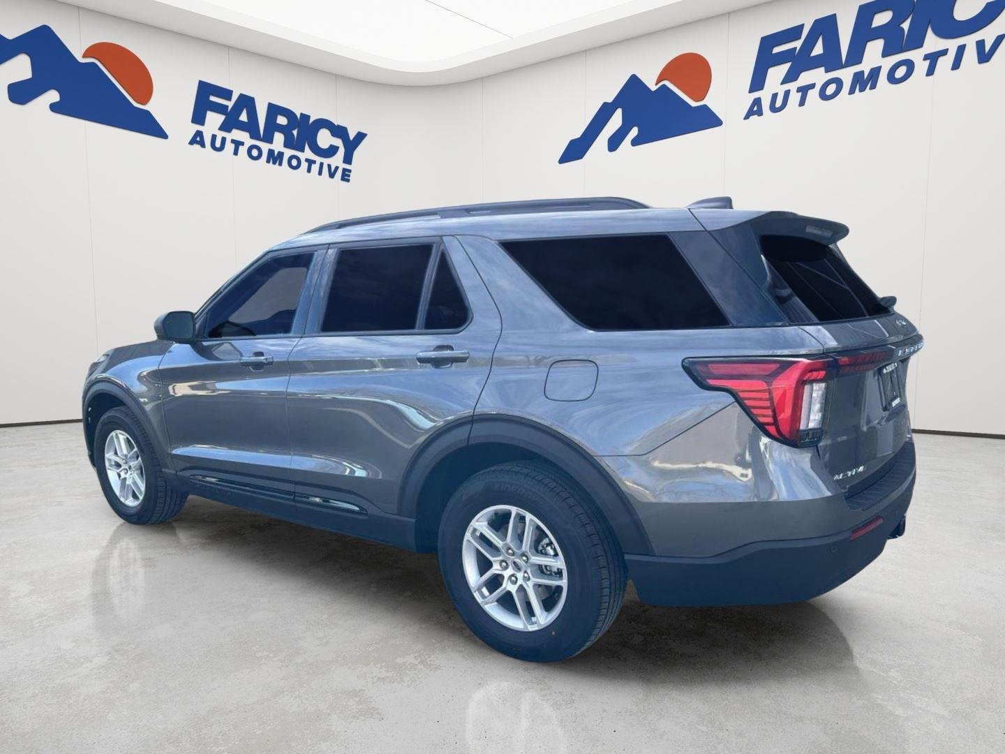 Used 2026 Carbonized Gray Ford Active w/200A Pkg image 2