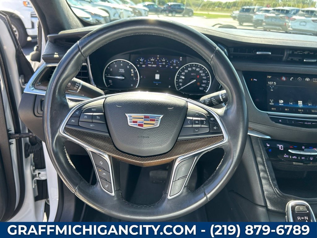 Used 2017 CRYSTAL WHITE TRICOAT Cadillac Platinum AWD image 42