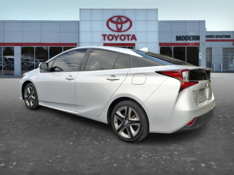 Used 2022 Classic Silver Metallic Toyota Limited image 3