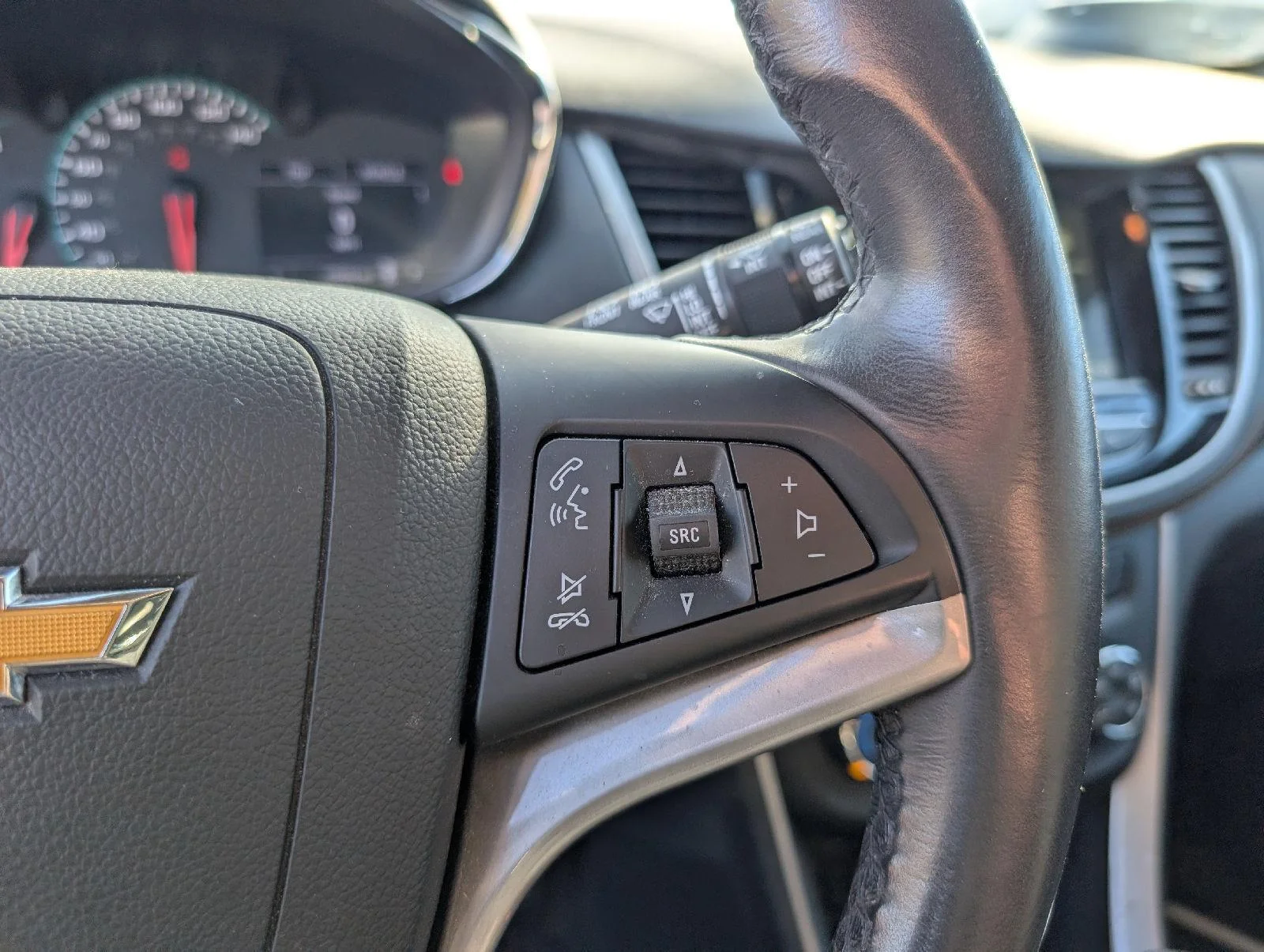 Used 2019 Mosaic Black Metallic Chevrolet LT image 13