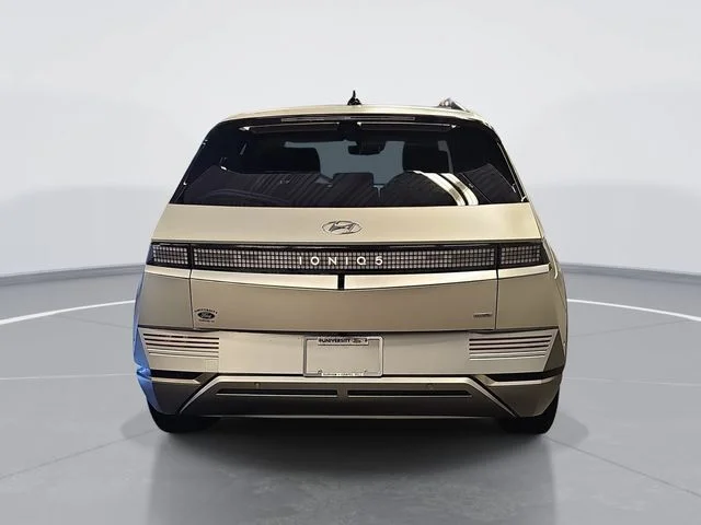 Used 2024 Gold Hyundai Limited image 4
