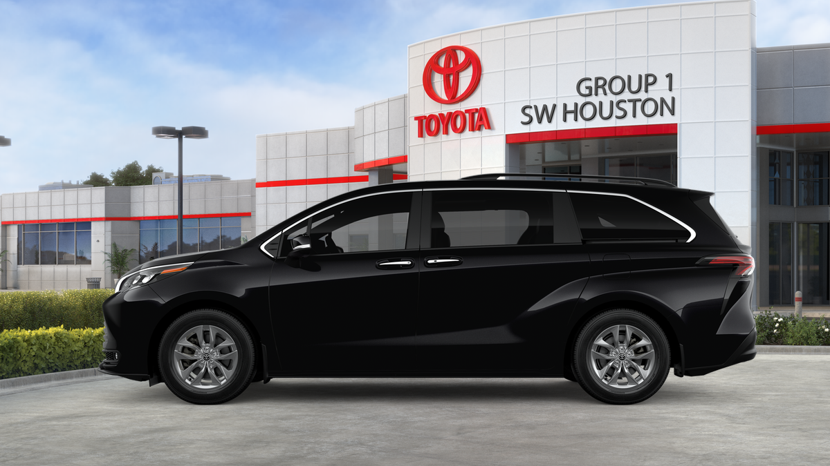 New 2026 Midnight Black Metallic Toyota XLE image 4