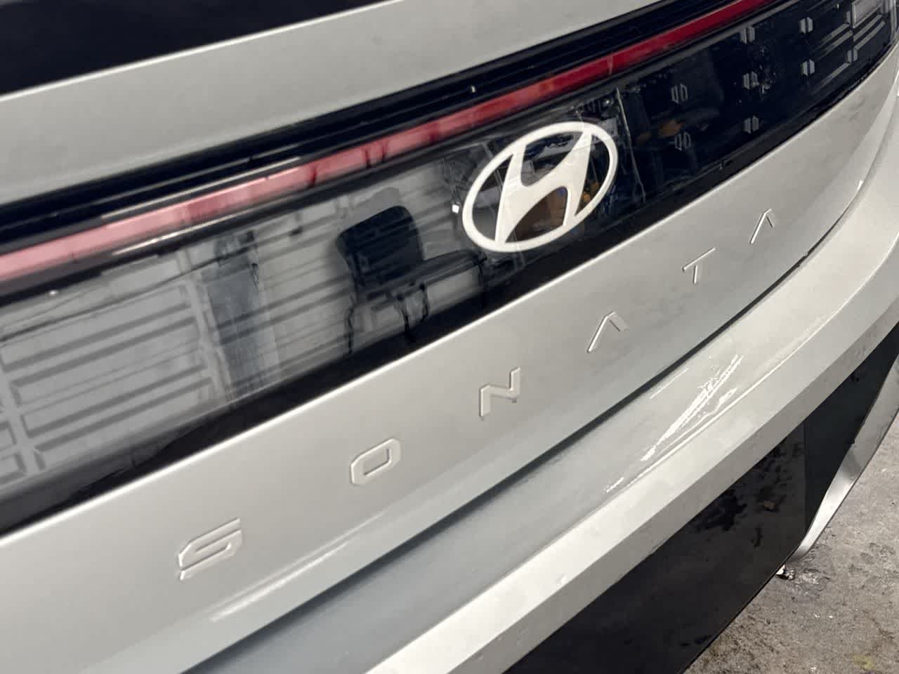 New 2026 Aero Silver Hyundai SEL Sport image 10
