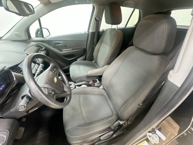 Used 2021 Black Chevrolet LS image 21