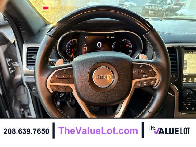 Used 2017 Silver Jeep Overland image 26