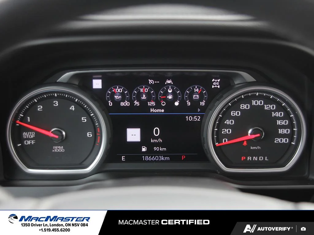 Used 2022  Chevrolet LTZ image 18