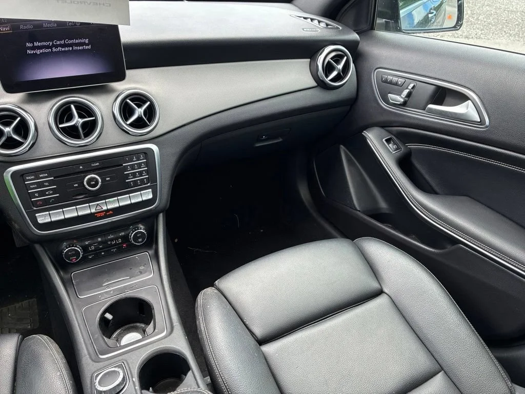 Used 2019  Mercedes-Benz GLA 250 image 11