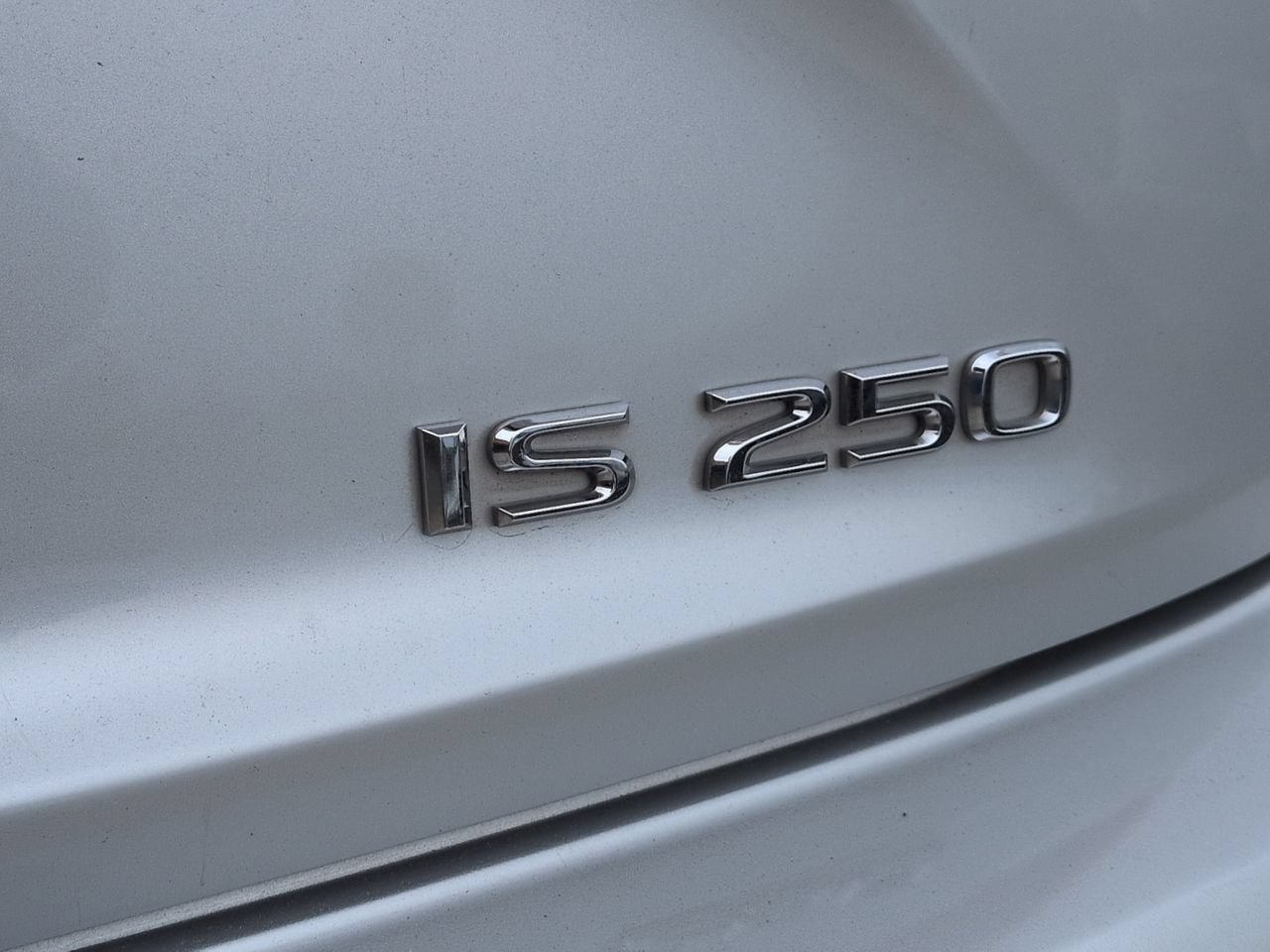 Used 2015 Silver Lexus 250 image 32