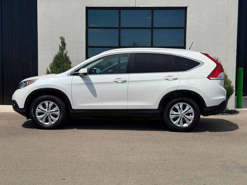 Used 2014 White Honda EX-L image 2