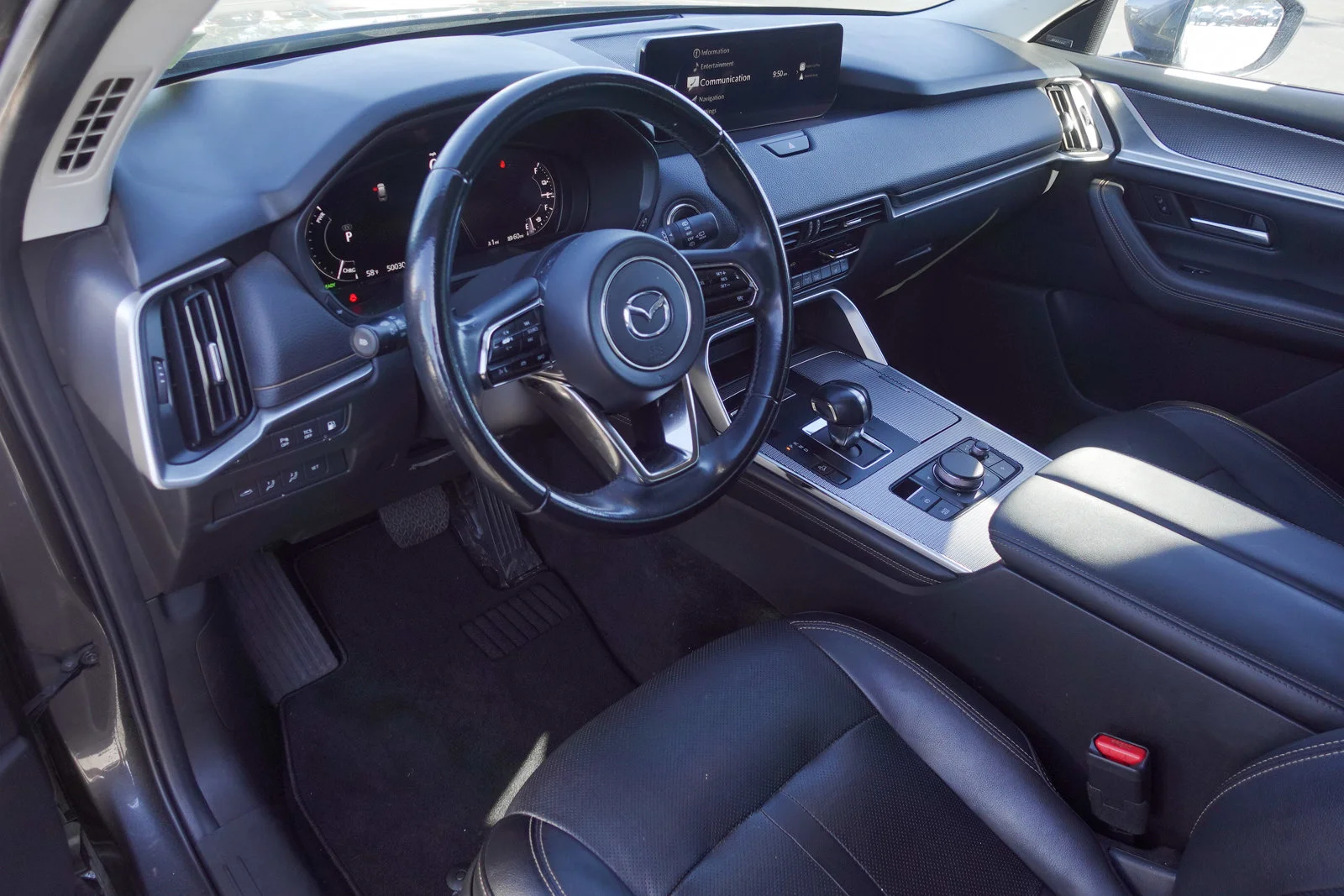 Certified Used 2024 Machine Gray Metallic Mazda Premium image 11