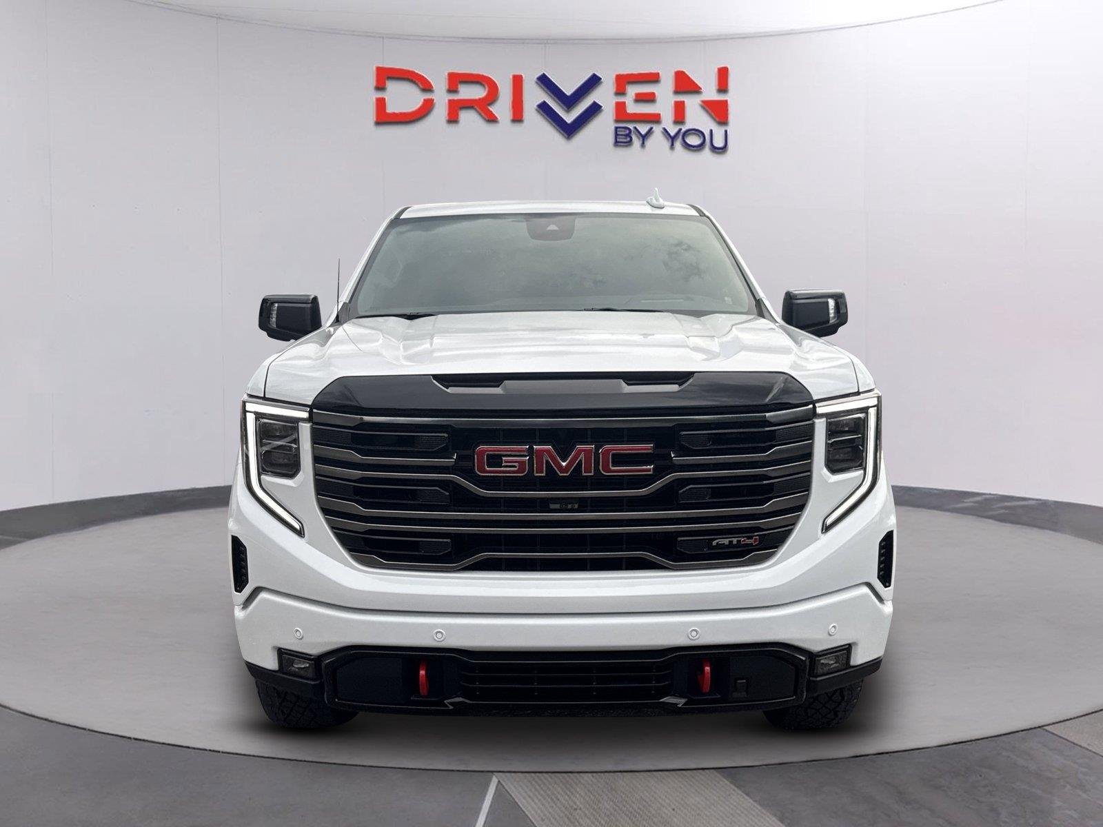 New 2026 Summit White GMC AT4 image 9
