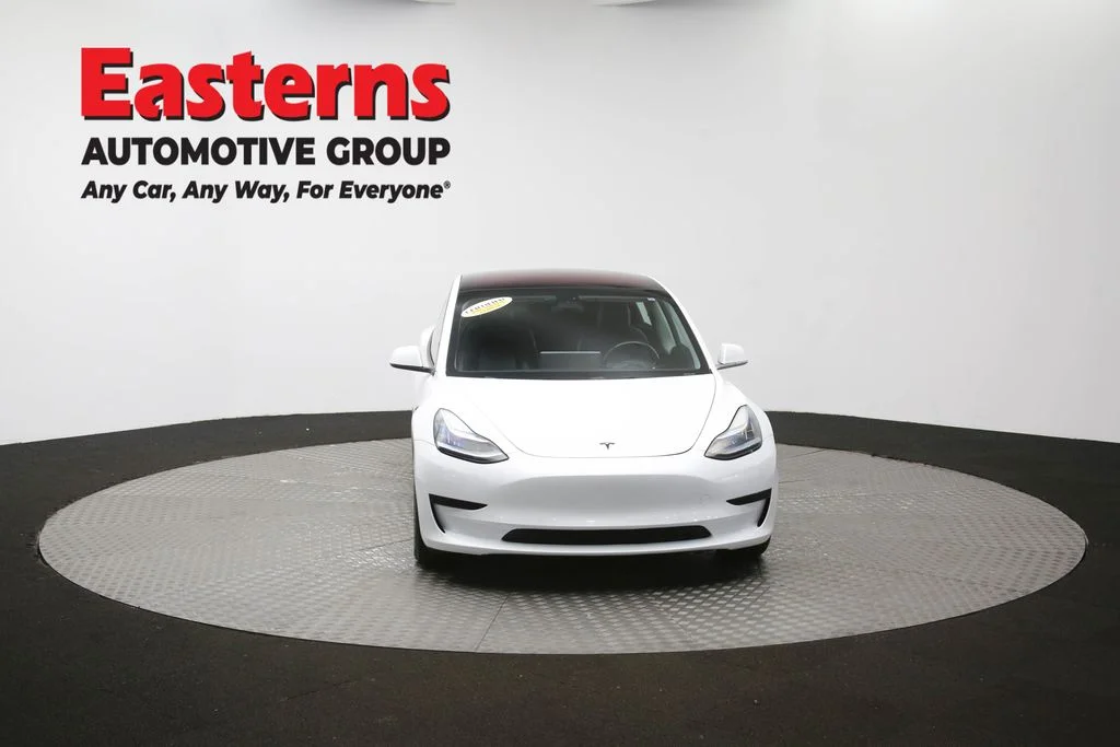 Used 2018 White Tesla Long Range image 47
