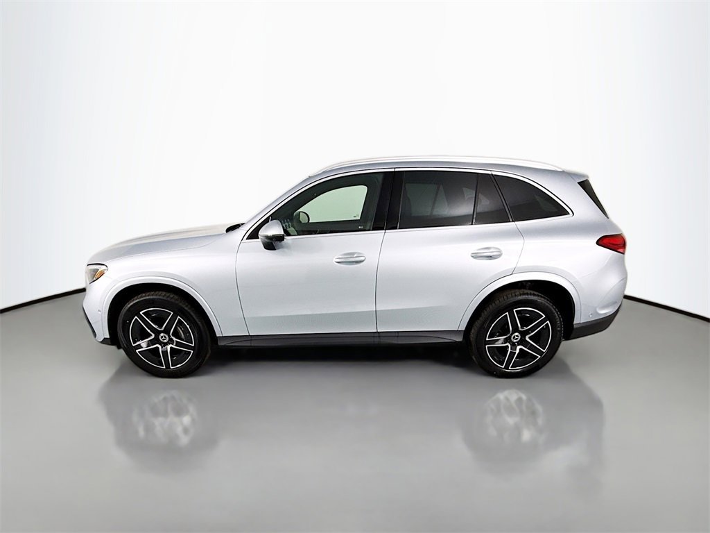 2025 Mercedes-Benz GLC Base - Photo 36