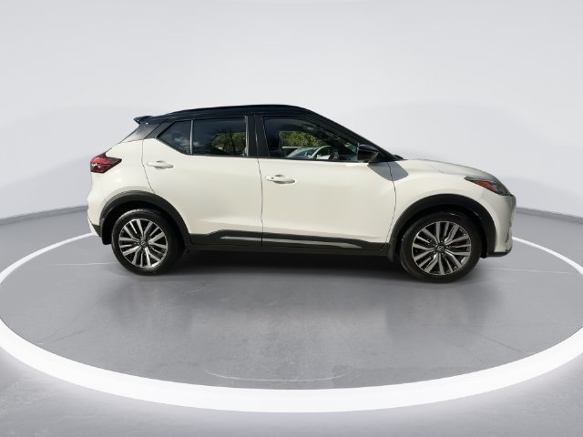 2024 Nissan Kicks SR - Photo 9
