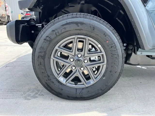 New 2026 Anvil Clear-Coat Exterior Paint Jeep Sport image 7