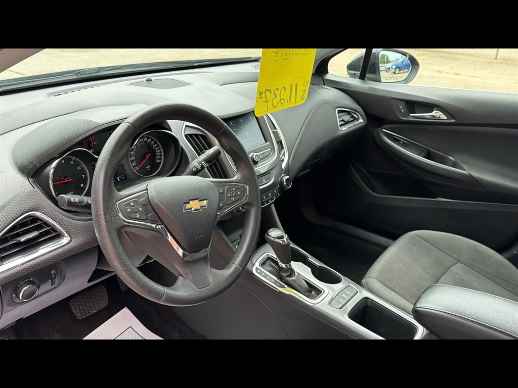 Used 2019 Mosaic Black Metallic Chevrolet LT image 9