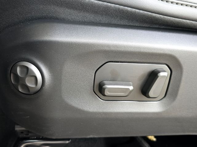 New 2026 Black Clearcoat Jeep Rubicon image 19