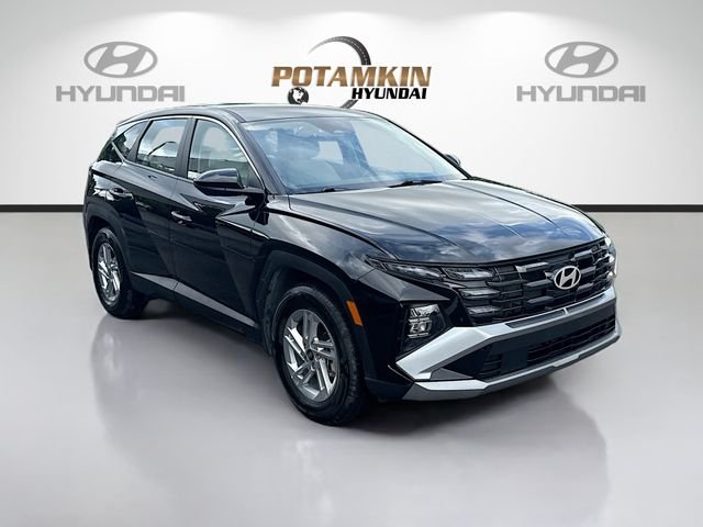 Used 2026 Black Hyundai SE image 3
