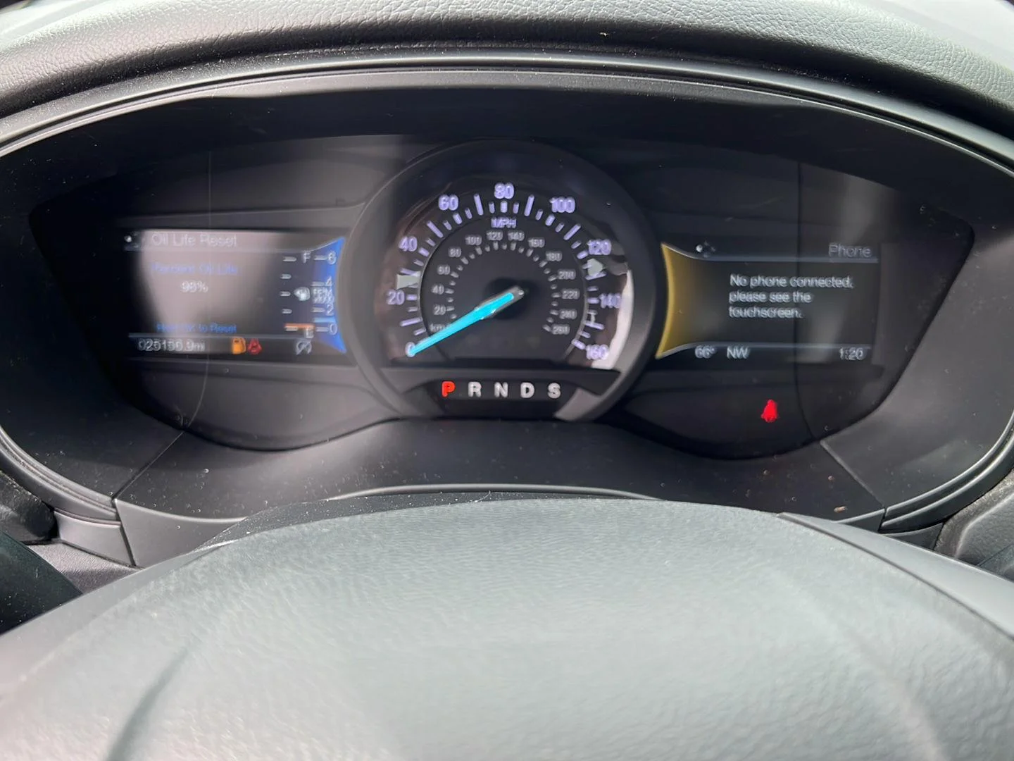 Used 2018 Shadow Black Ford SE image 10