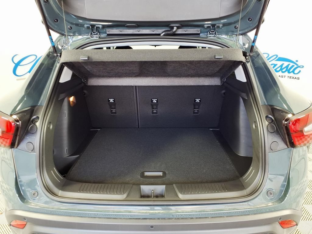 2026 Chevrolet Trax LT - Photo 10