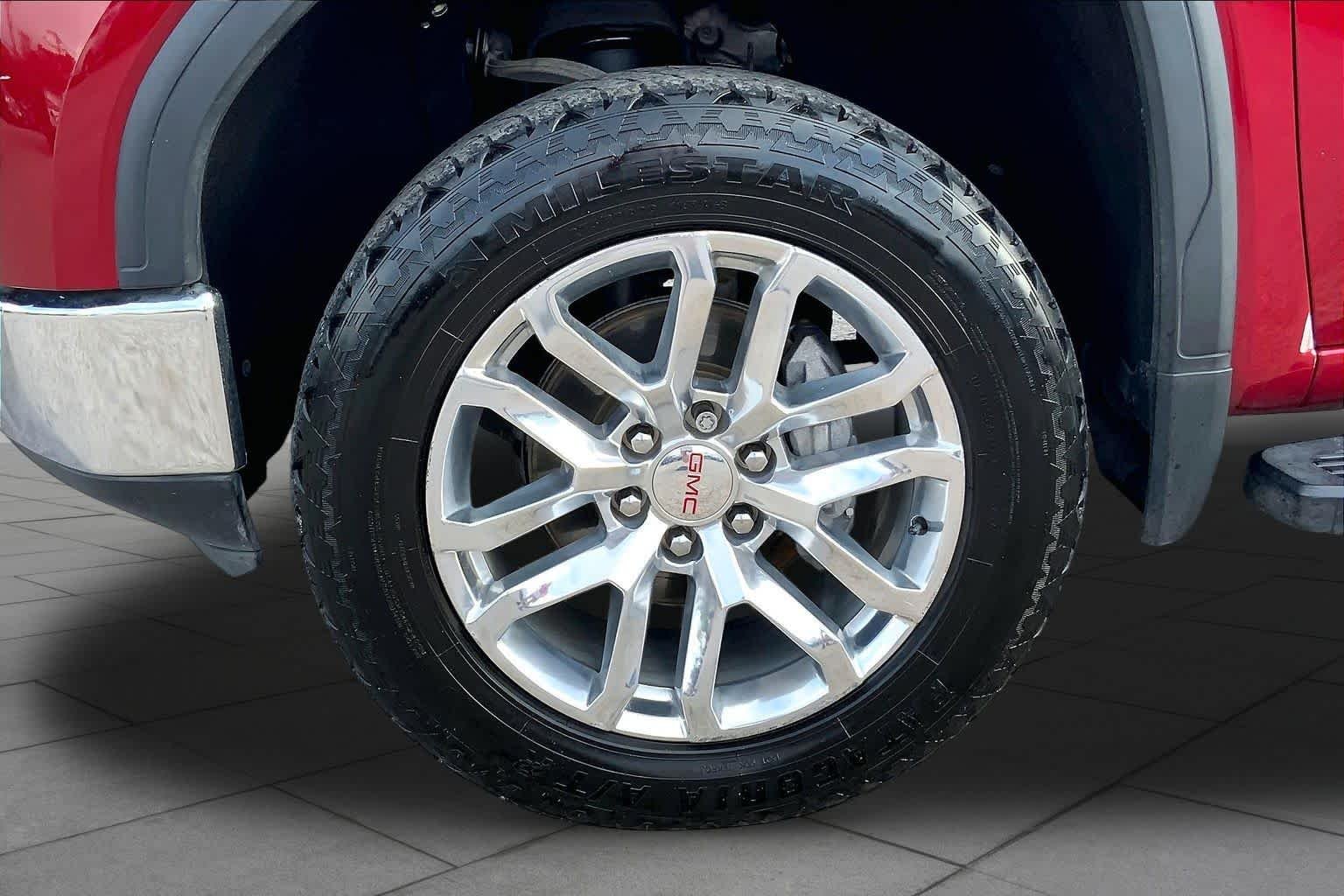 Used 2020 Red Quartz Tintcoat GMC SLT image 11