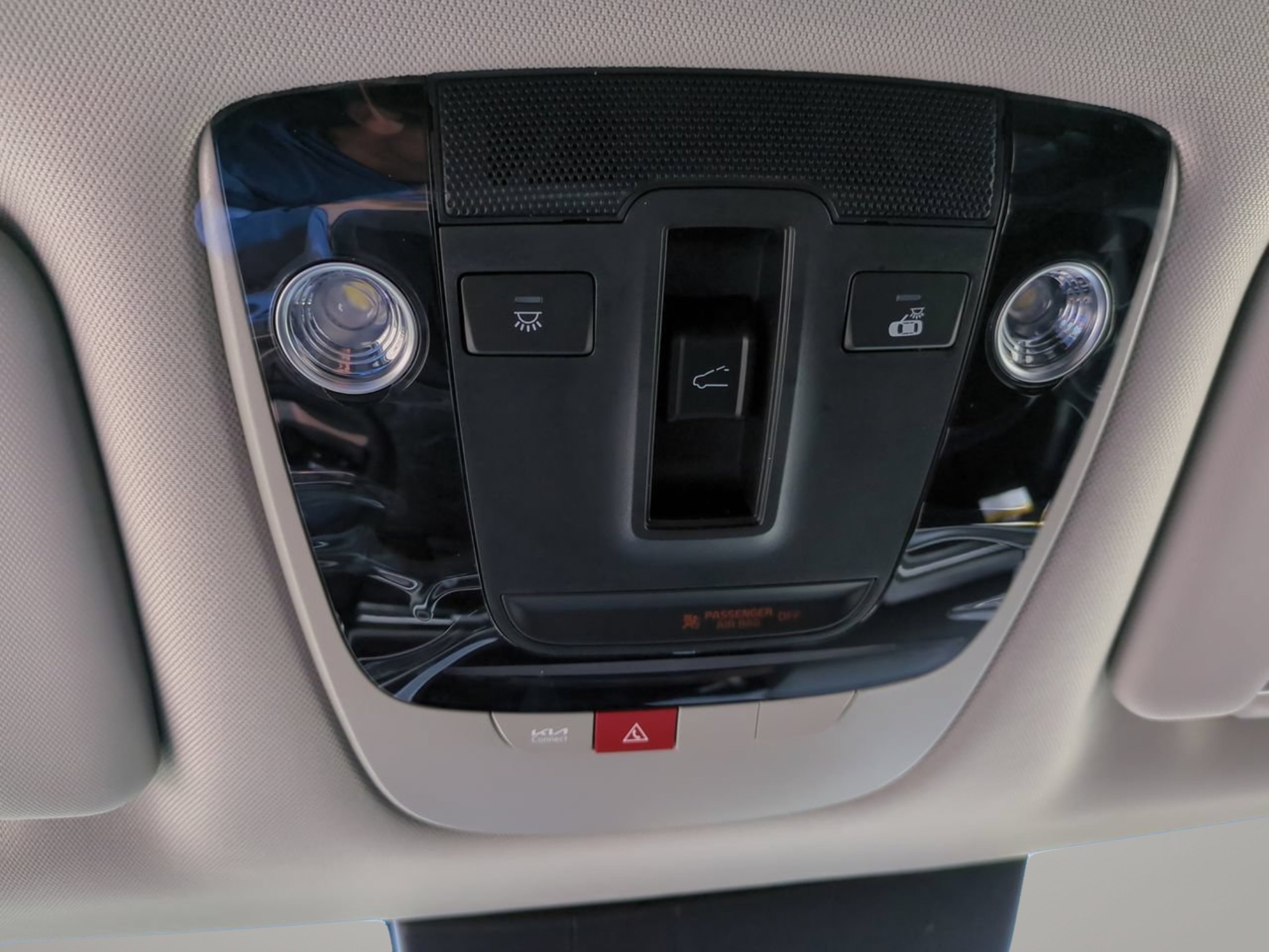 New 2026 Glacial White Pearl Kia EX image 25