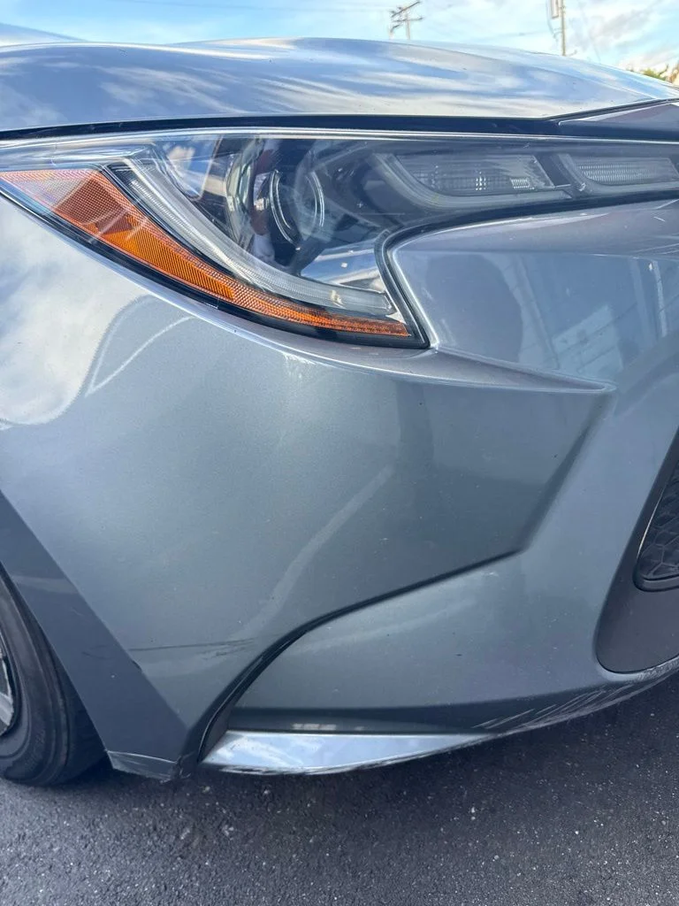 Used 2022  Toyota LE image 13