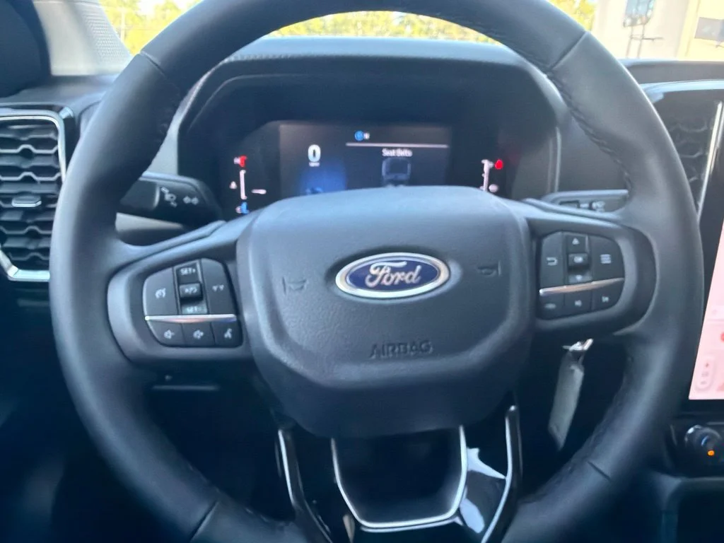New 2026 Shadow Black Ford XLT image 20
